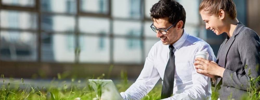 Blog Do I Need Sun Protection If I Work Indoors
