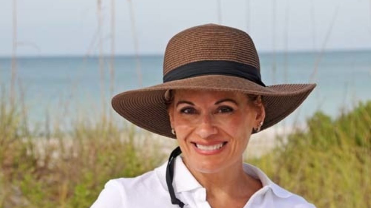 Why Sun Protective Clothing Should Be Part Of Your Wardrobe